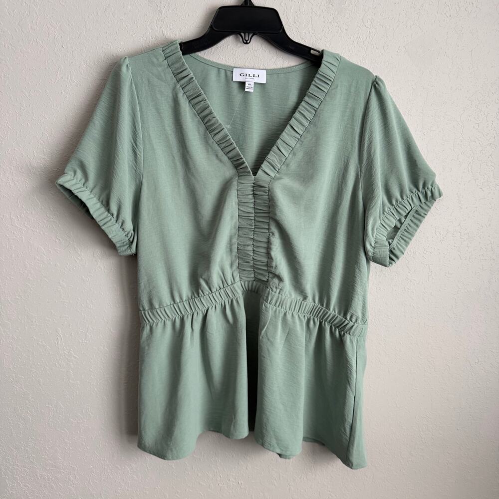 Gilli Ruched V-Neck Sage Green Peplum Blouse Womens XXL Business Casual Pretty